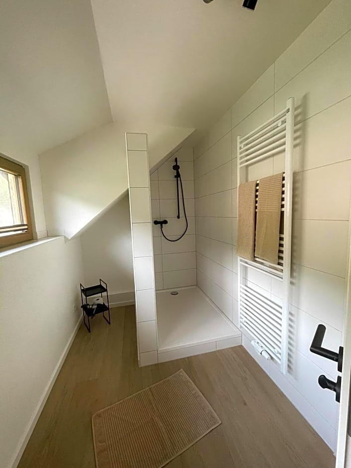 Boutique Guesthouse Das WOHLGEMUTH HEIM Mosel Weingut