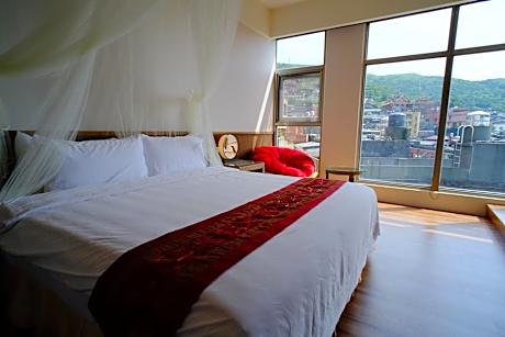 King Room with Mountain View