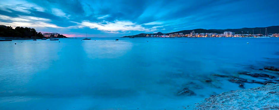 Axel Beach Ibiza - Adults Only