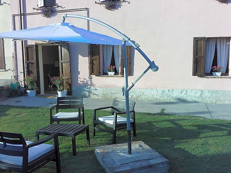 B&B Happiness in the Country