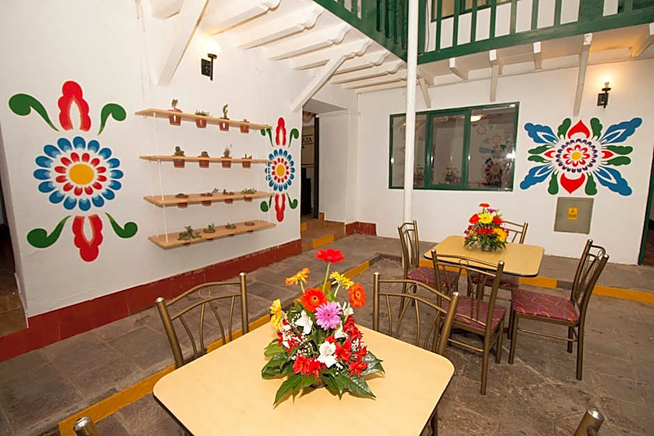 Cusco Plaza Nazarenas