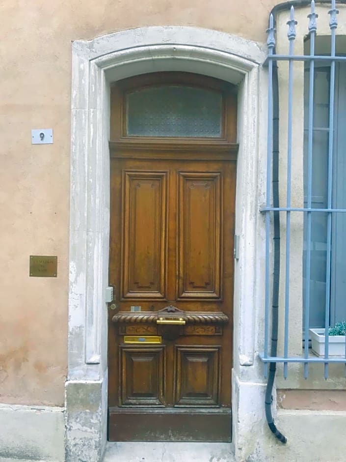 Chambre privée totalement indépendante au c¿ur de la ville