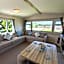 LOVELY BRIGHT MODERN CARAVAN SWANAGE on PEACEFUL AND TRANQUIL HOLIDAY PARK
