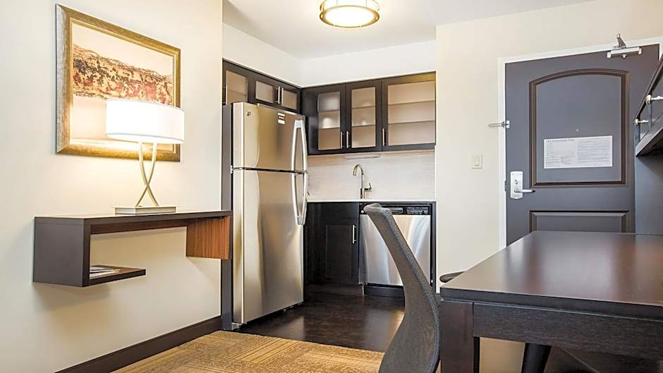 Staybridge Suites West Edmonton By IHG