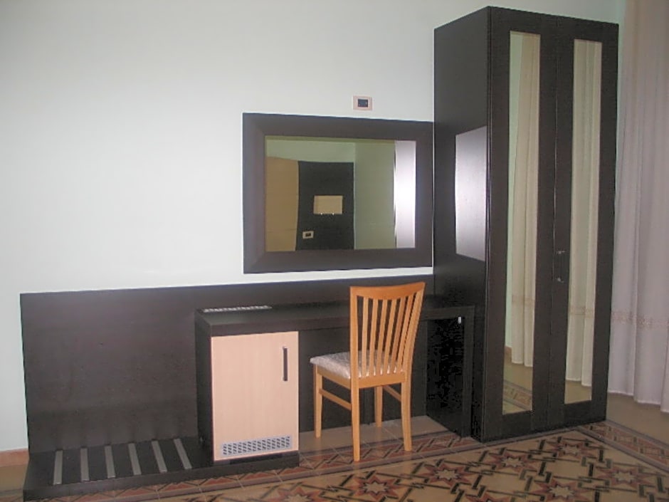 Photo 1 of 1 of Standard 1 Double Bed or 2 Beds