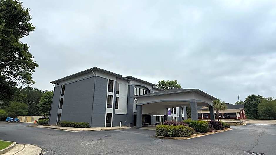 Alpharetta Inn
