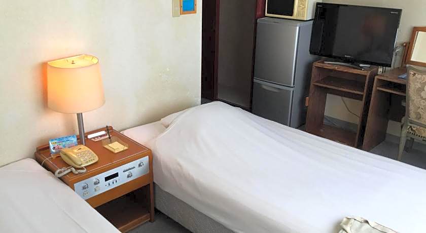 Hotel Peace Land Ishigakijima