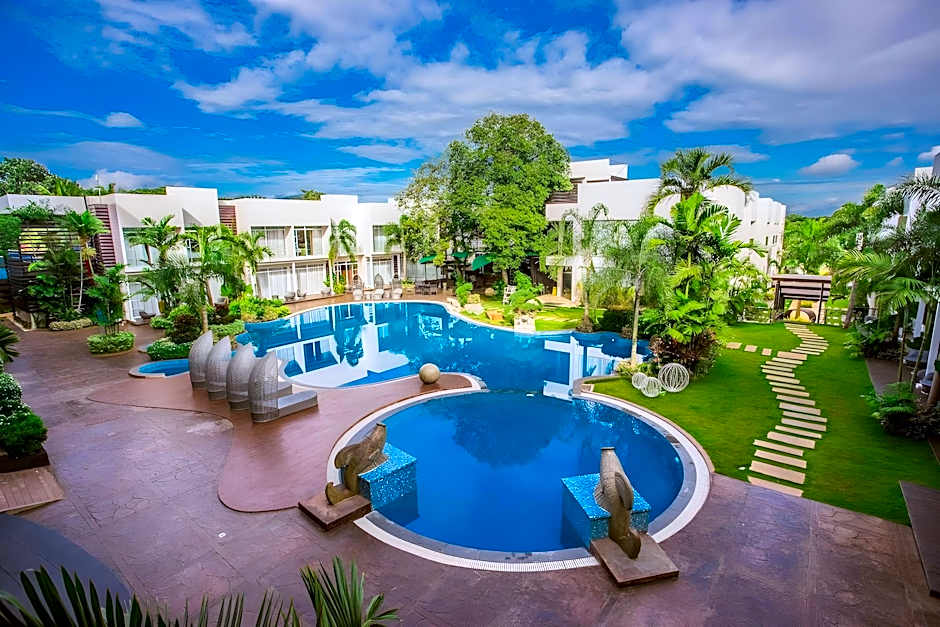 Aziza Paradise Hotel