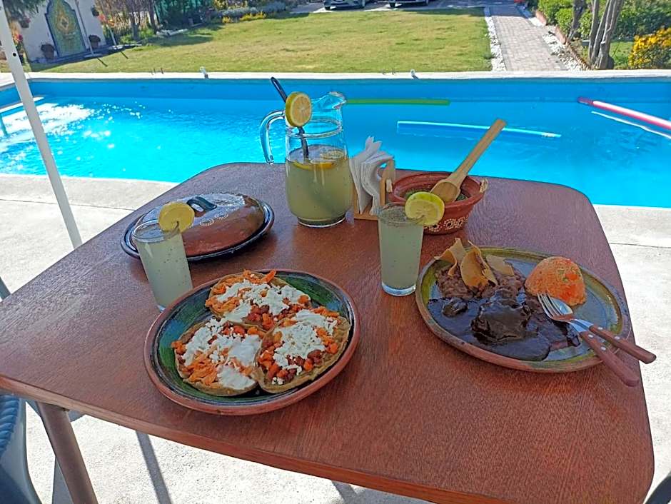 Cabañas Elsa María, Cabañas para Hospedaje con Alberca y Jardín de Eventos