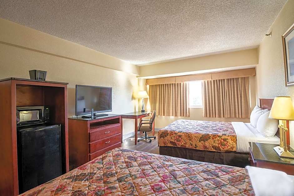 Dominion Inn and Suites