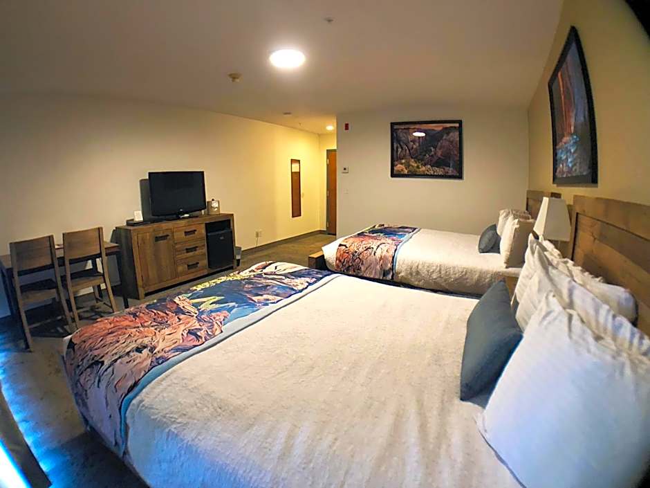 2 Queen Beds — 34 fotoğraftan 1. fotoğraf