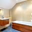 Tilford Woods Lodge Retreat