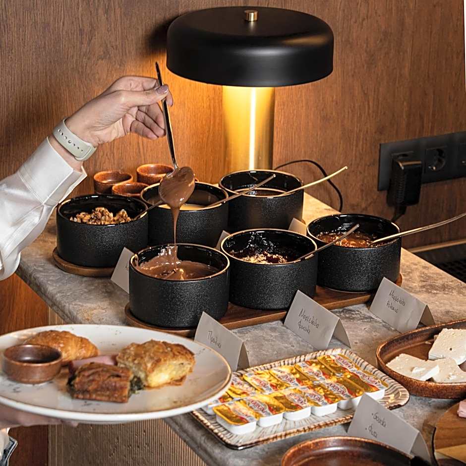 Unedo All Seasons Boutique Hotel