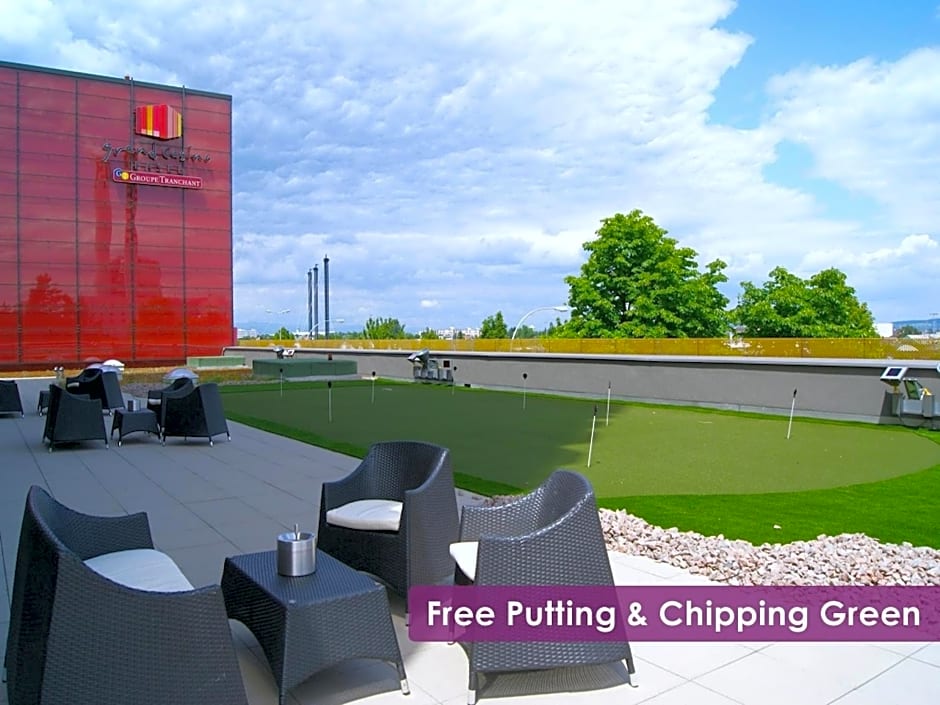 Airport Hotel Basel - Convenient & Friendly