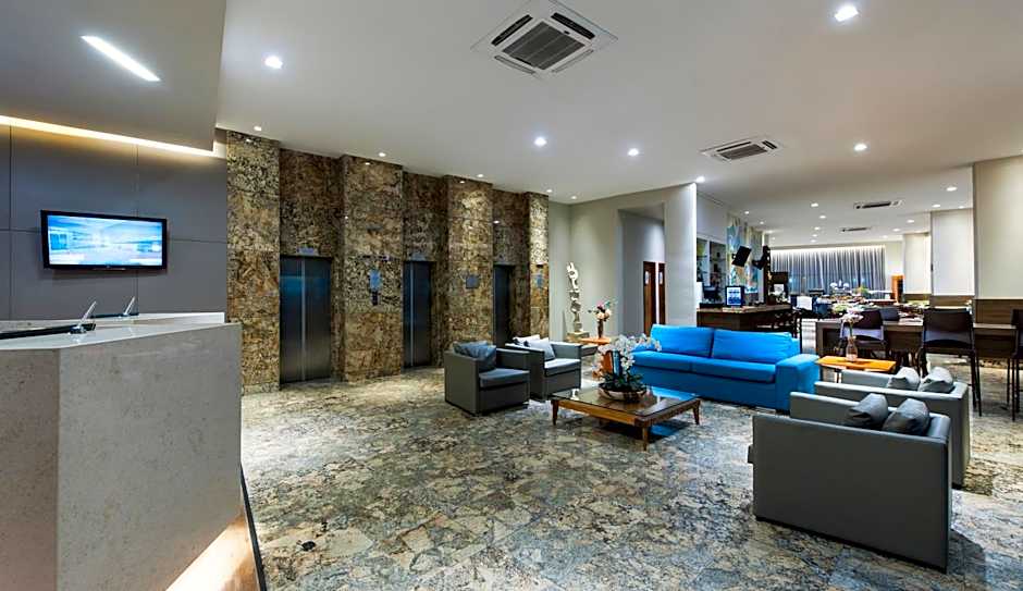 Quality Suites Natal
