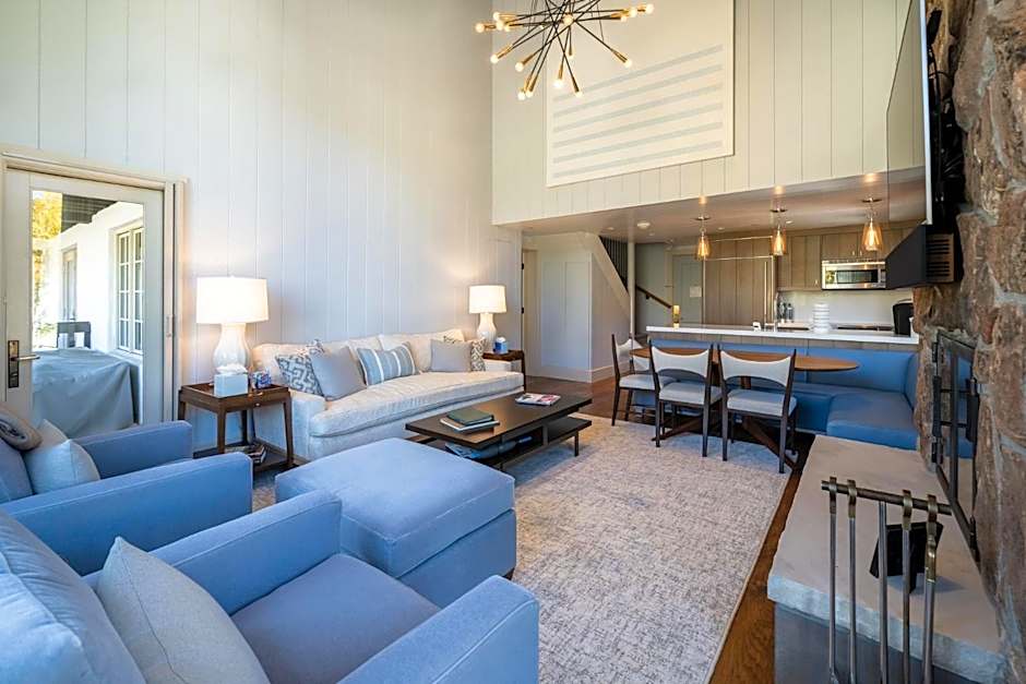 Lodge at Vail Condominiums