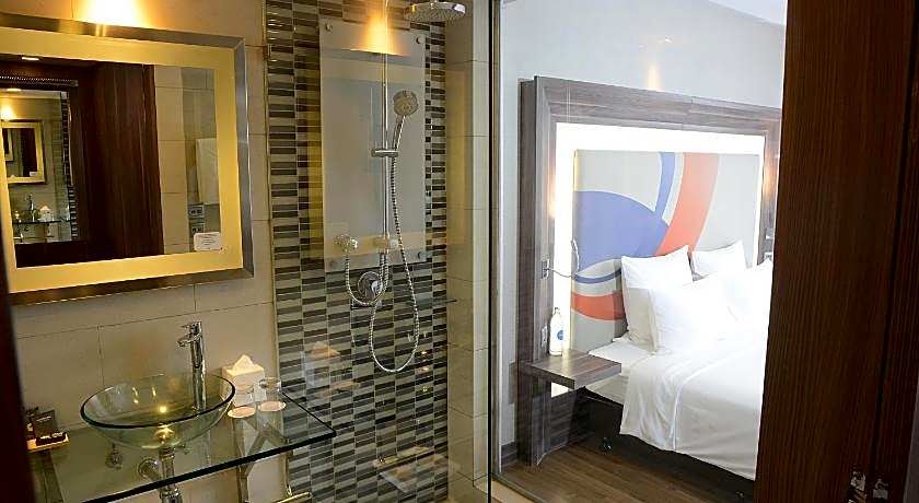 Novotel Bangkok Impact Hotel