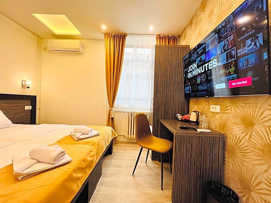 Side One Design Hotel Garni