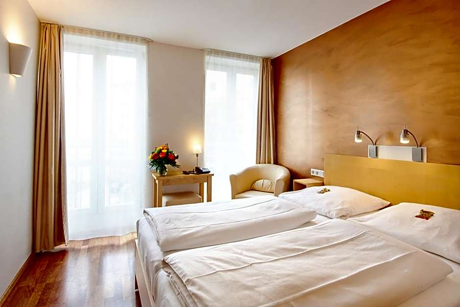 Town Hotel Wiesbaden - kleines Privathotel in Bestlage