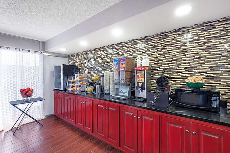 Days Inn by Wyndham Charlottesville/University Area