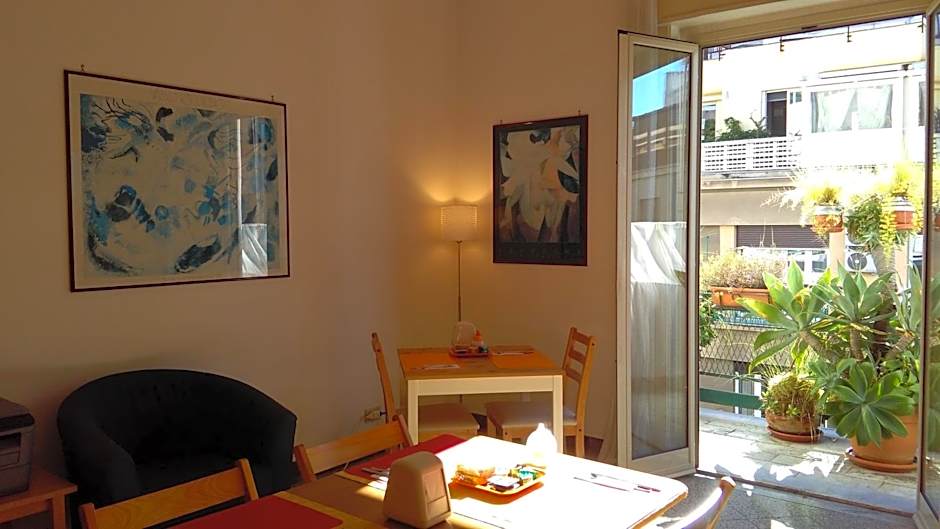 Ariston Petit Hotel