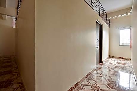 SPOT ON 47639 Mahakal Lodge