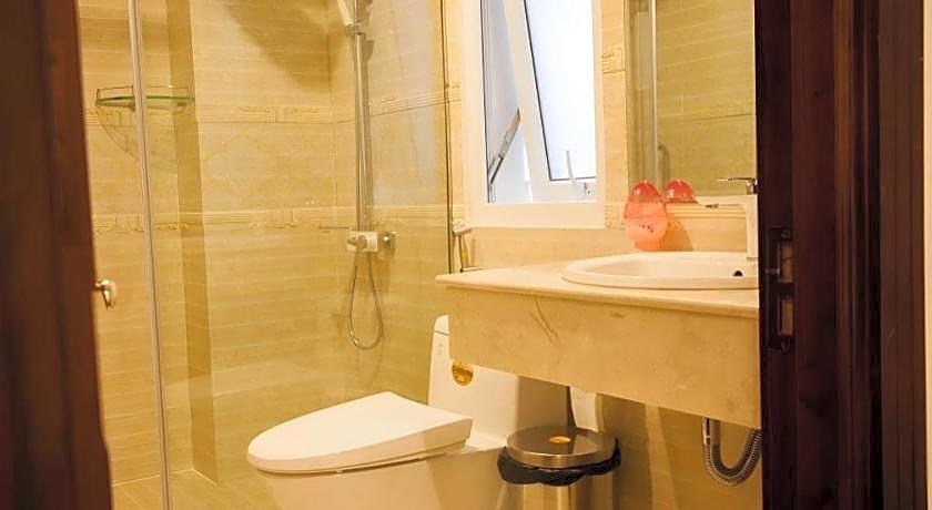 Hoa Sen Vang Hotel Dalat