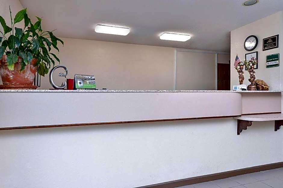 Baymont by Wyndham Acworth