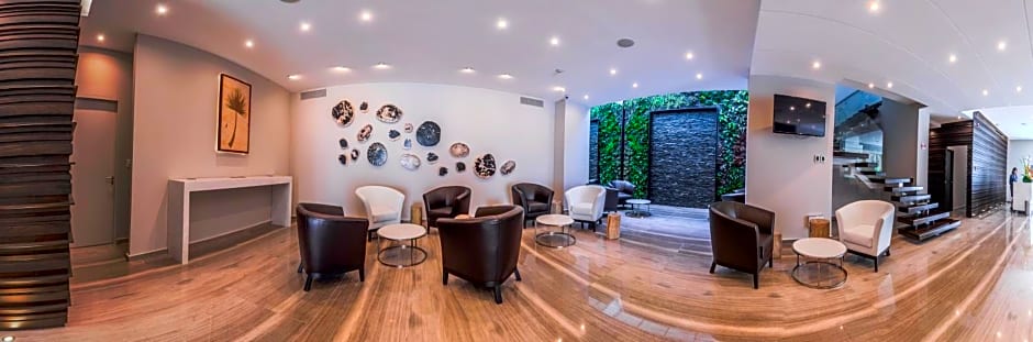 Hotel Zenith