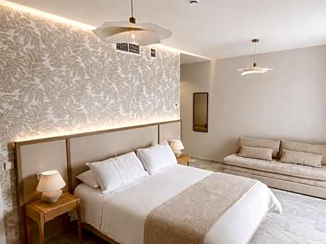 Junior Suite with Balcony