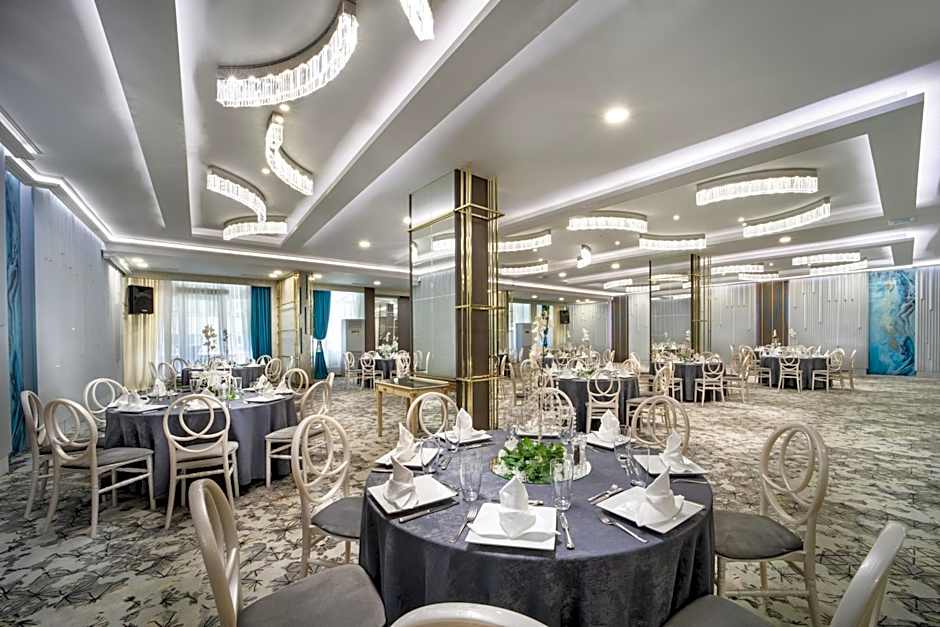 The Wings Hotels Neva Palas