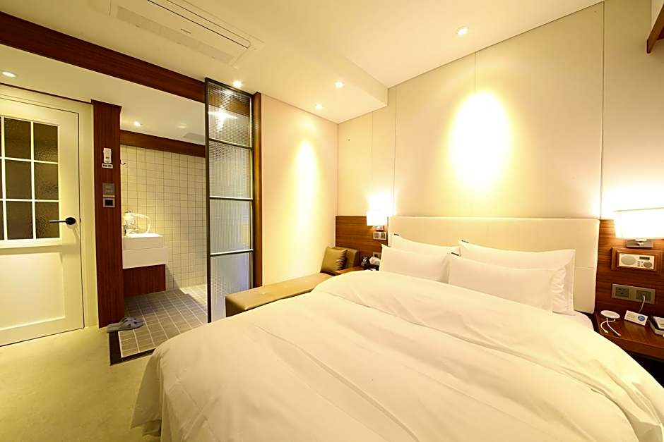 Brooks Hotel Tongyeong