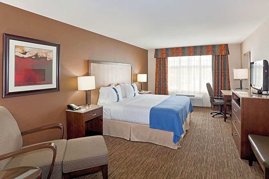 Holiday Inn Hotel & Suites Surrey East - Cloverdale By IHG