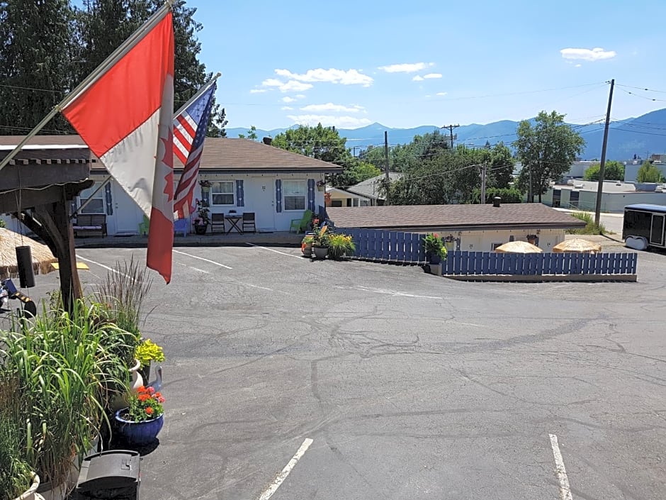 Creston Valley Motel