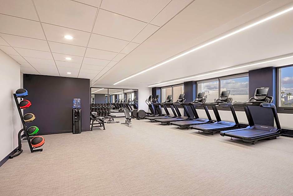 Hotel Fera Anaheim, a DoubleTree by Hilton