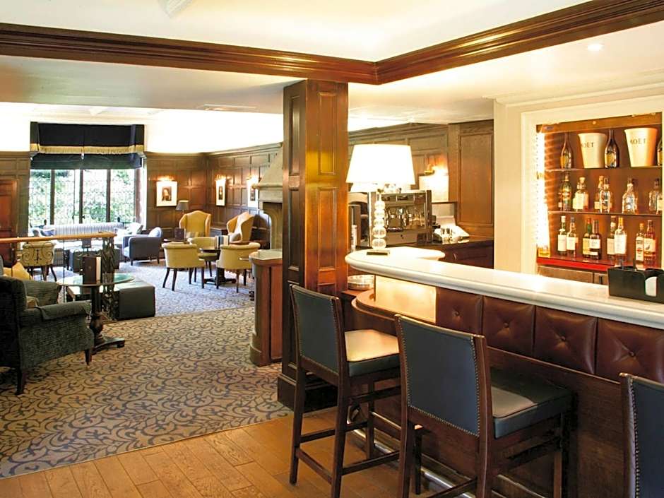 Macdonald Alveston Manor Hotel