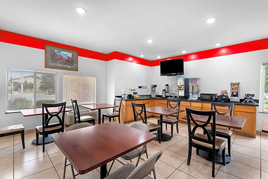 Econo Lodge Panguitch near Bryce Canyon
