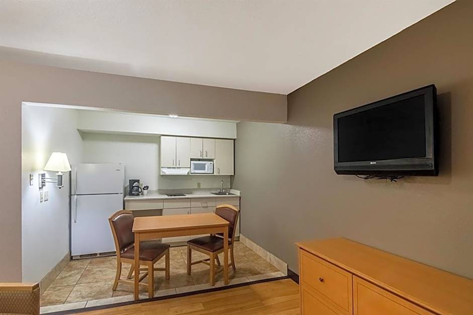 Studio 6-Lubbock, TX - Medical Center