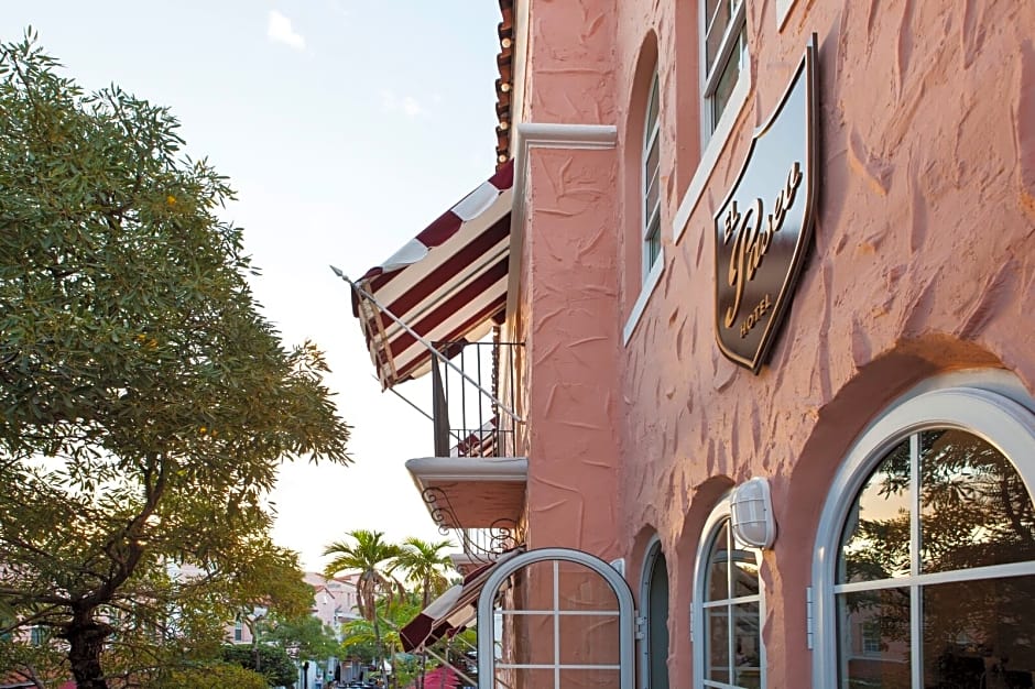 Kasa El Paseo Miami Beach