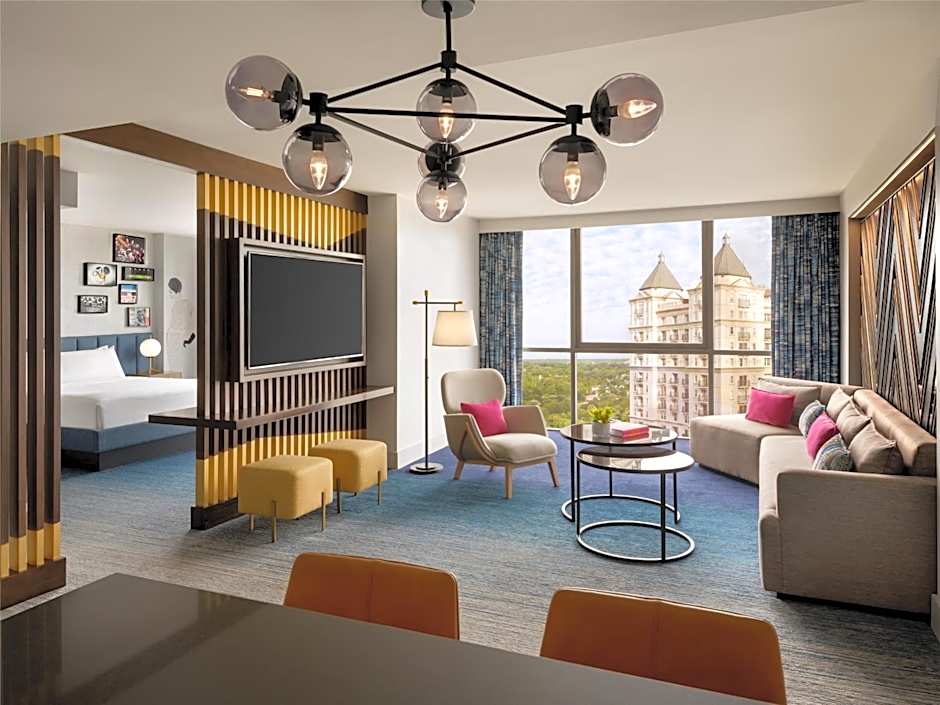 The Starling Atlanta Midtown, Curio Collection by Hilton