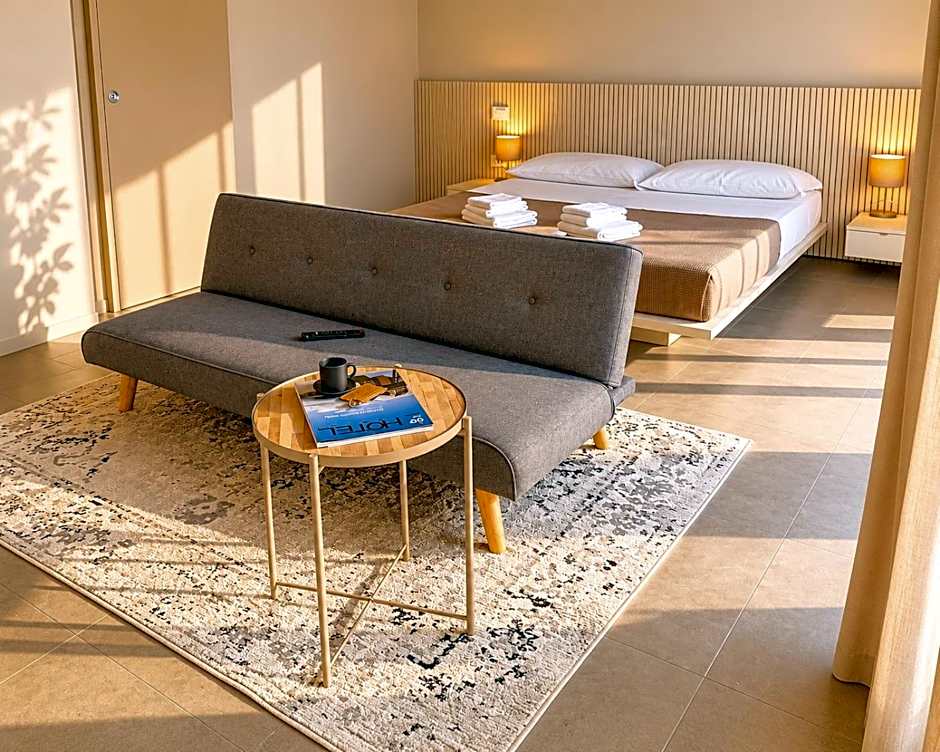 Amare Suite & Apartments