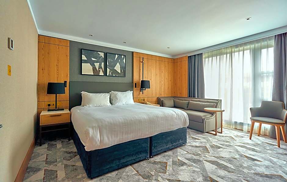 Crowne Plaza Marlow By IHG