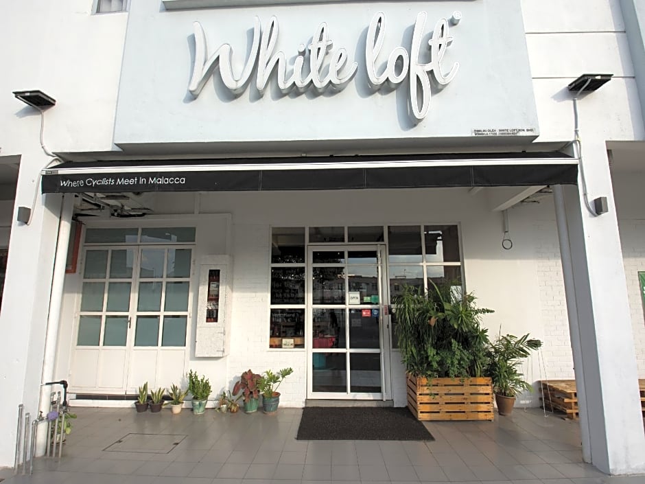White Loft Hotel