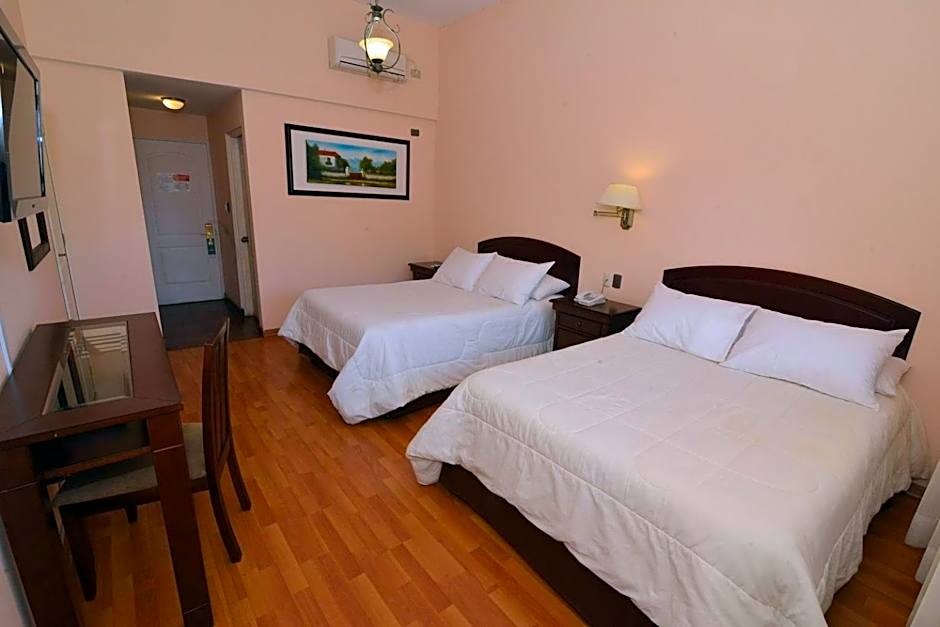 Howard Johnson Hotel Rinconada de Los Andes