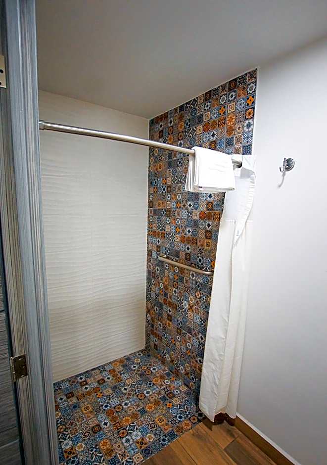 Sawari Hotel