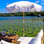 Brindos Lac & Château