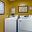 La Quinta Inn & Suites by Wyndham Albuquerque Journal Ctr Nw