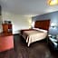 Travelers Inn by OYO Longview Kelso