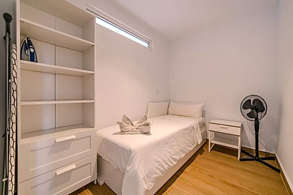 Ocean Breeze Apartments