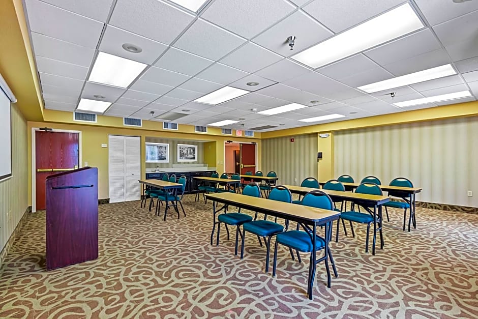 Holiday Inn St. Petersburg West By IHG